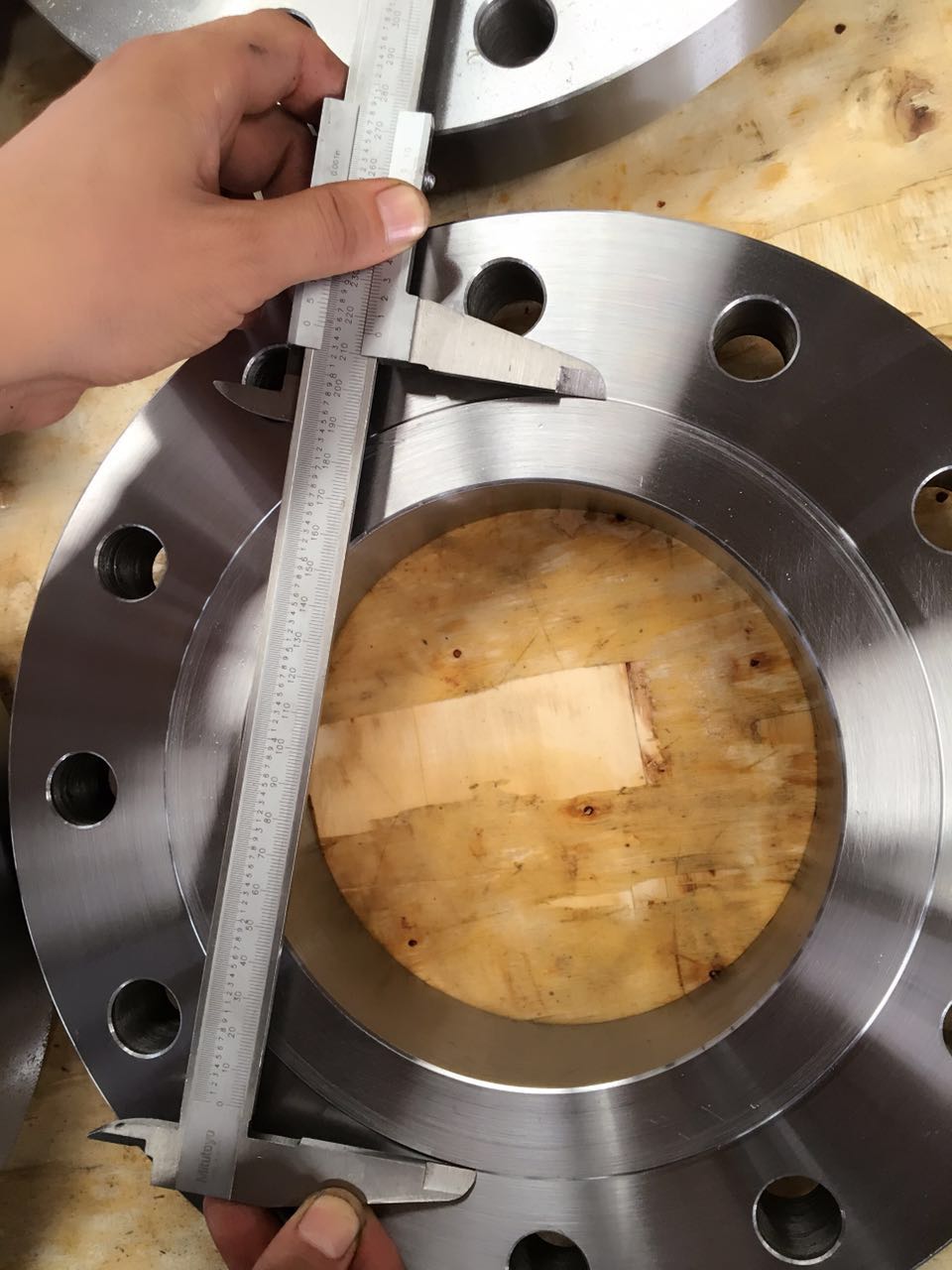 flange RF raised face testing